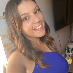 Meet your Posher, Cassie